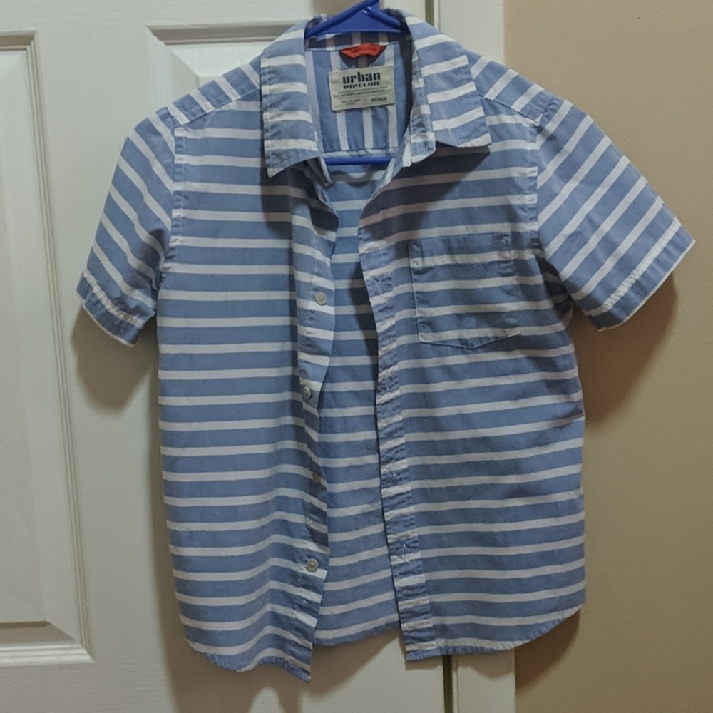 🌷Urban pipeline short sleeve button 👇shirt boys